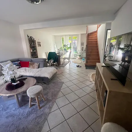 Cdg, Private 3 Homestay *
